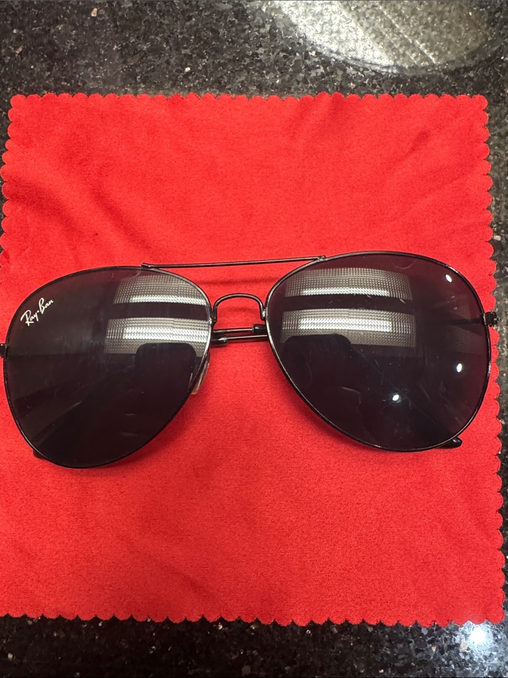 Ray-Ban Black Aviator Sunglasses for Men or Women